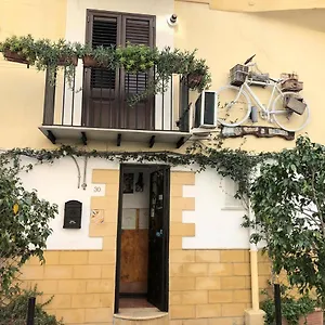 ** Bed & Breakfast Bahalara Italy