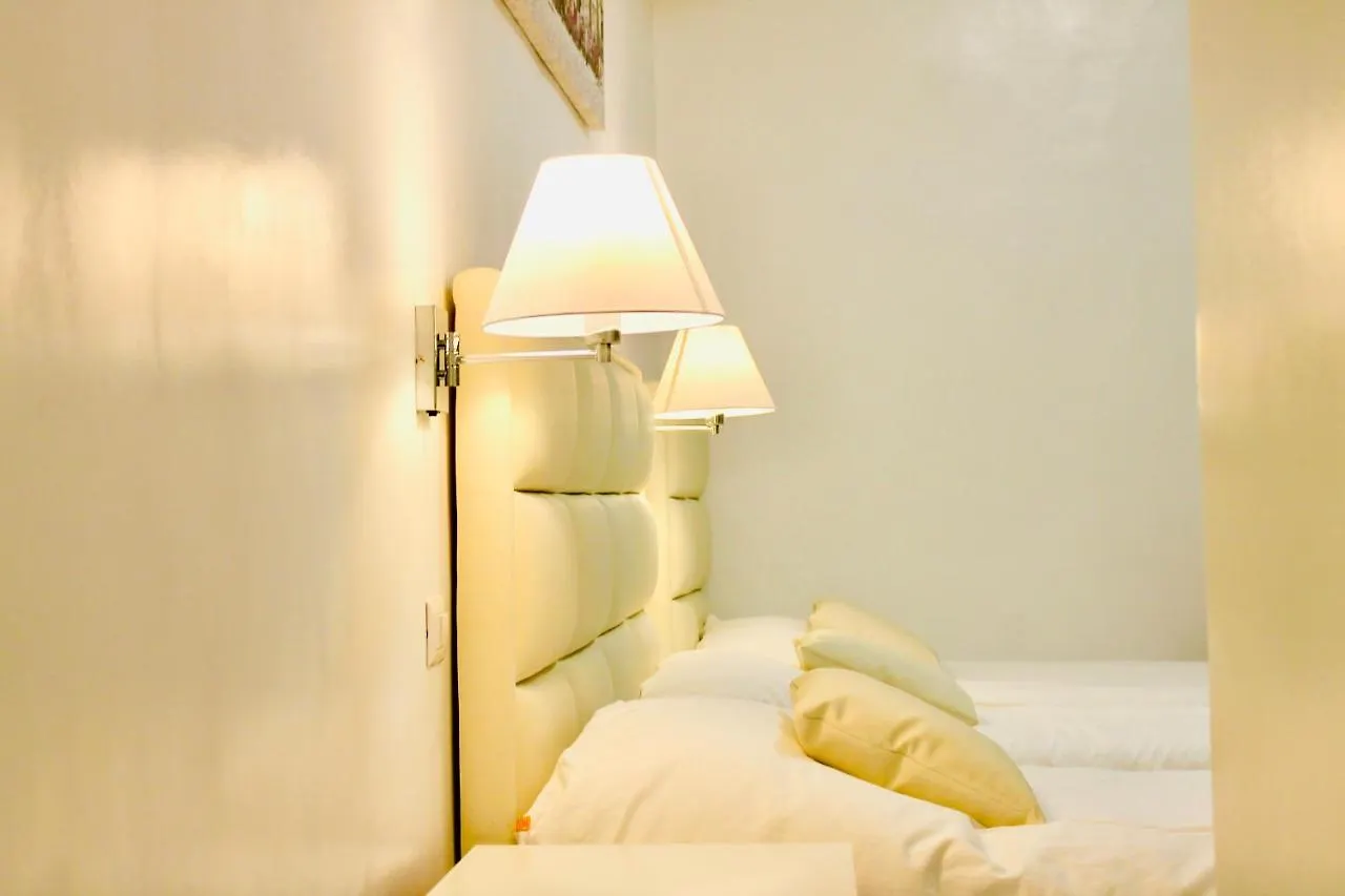Hotel 900 Toscana フィレンツェ